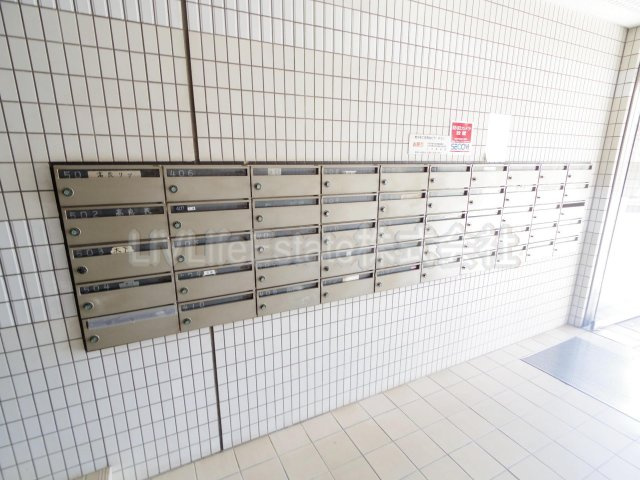 小平市小川東町１丁目の賃貸マンション