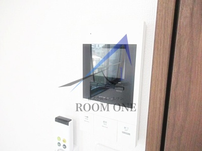 グランクオール町屋レジデンスのセキュリティ|モニター付きインターホンです。
