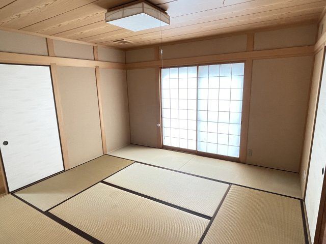 丹波篠山市東岡屋の中古一戸建の和室