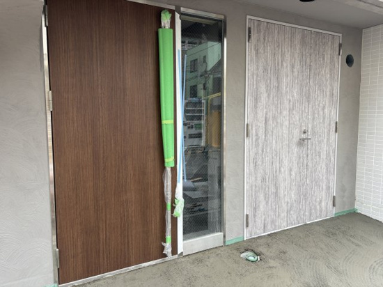 ブライト本所のエントランス