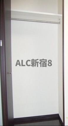 トーシンフェニックス方南町弍番館の収納