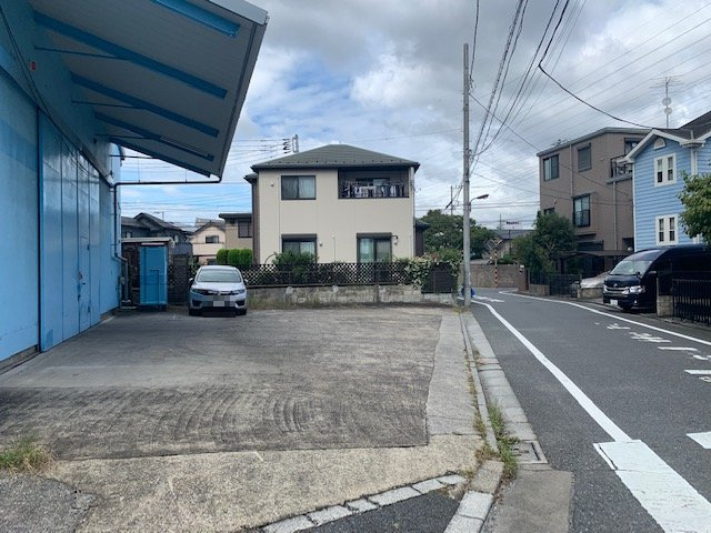 足立区花畑３丁目の倉庫