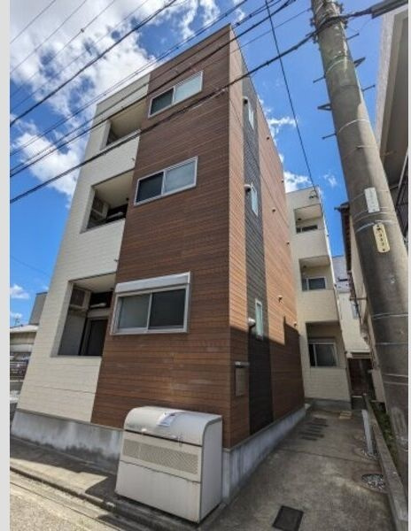 ラヴィエルジュの外観