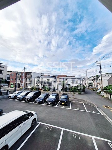 ベルフォーレ小金井公園の駐車場