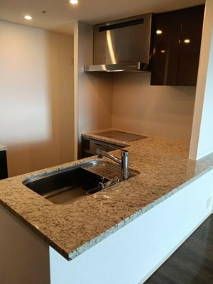 【キッチン】 | SKYZ TOWER&GARDEN（スカイズタワー＆ガーデン）