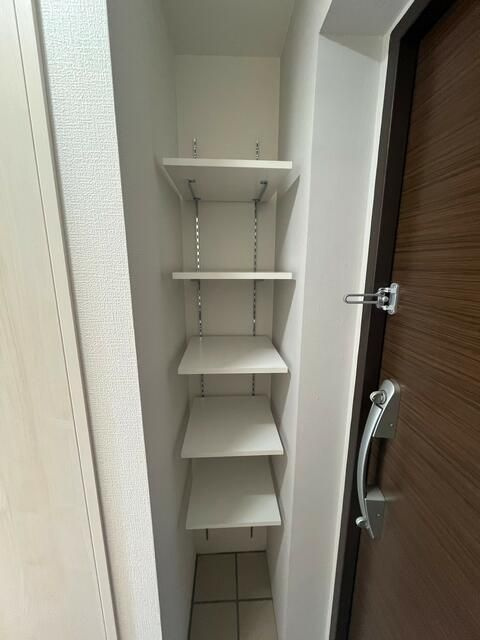 アレッタ笹塚の玄関