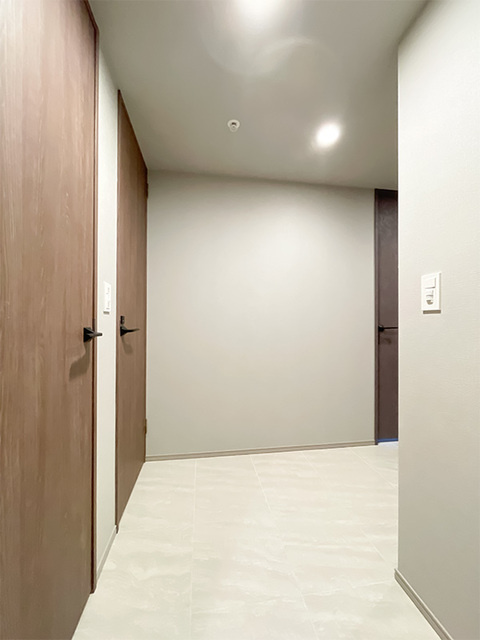 ロイヤルパークス品川の玄関|※写真は同タイプ住戸です。
