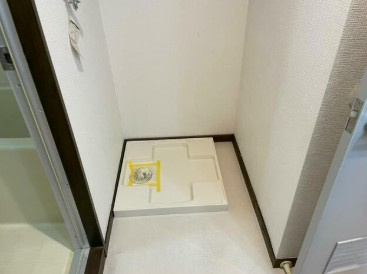 【設備】 | 第１ビューラー方南 | 室内洗濯機置場。