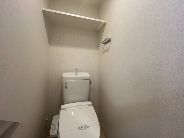 大阪市中央区南船場１丁目のマンションのトイレ