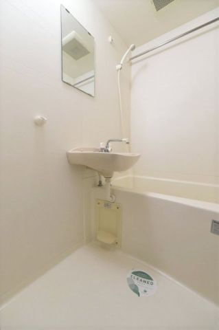 スカイコート文京白山の浴室