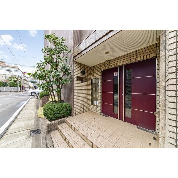 オンディーヌ花の木　名古屋市賃貸　仲介手数料無料のエントランス