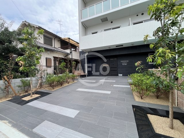 FREEDOM residence堺寺地町のエントランス|FREEDOM residence堺寺地町　エントランス