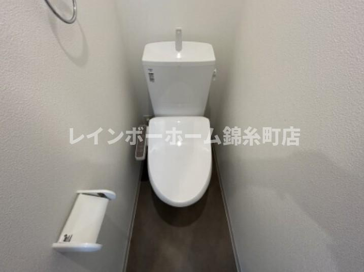 ジーメゾン足立入谷のトイレ