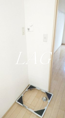 【設備】 | リヴェール | 室内洗濯置き場です。