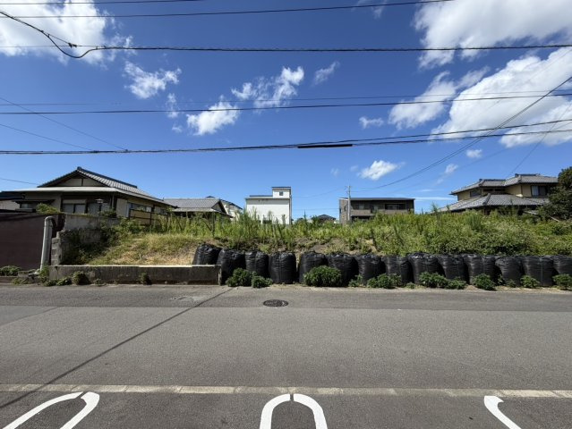 都城市年見町の売地の外観