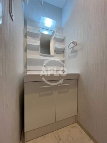 FREEDOM residence堺寺地町の洗面所|FREEDOM residence堺寺地町　独立洗面台