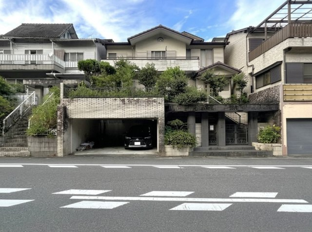 「サウナ付×2世帯対応」高知市円行寺　中古一戸建て