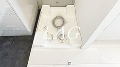 【設備】 | ＣＯＣＯＦＬＡＴ西大井 | 室内洗濯機置場です。
