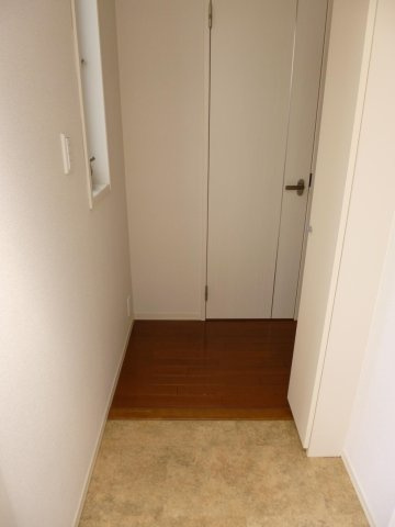 グランシャリオ　ジンの玄関