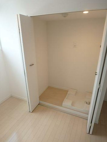 ウィルテラス千歳烏山の洗面所