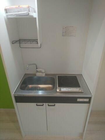 足立区西竹の塚２丁目のアパートのキッチン