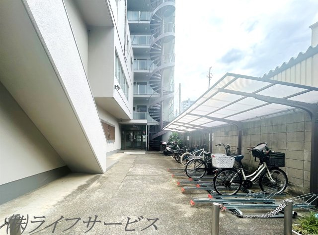 【駐輪場】 | 財形第１新大阪ハイツ | 駐輪場