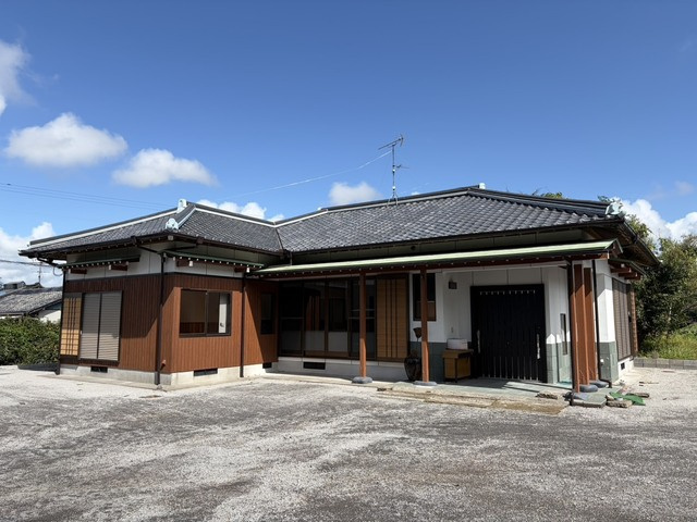 都城市梅北町の中古一戸建の外観
