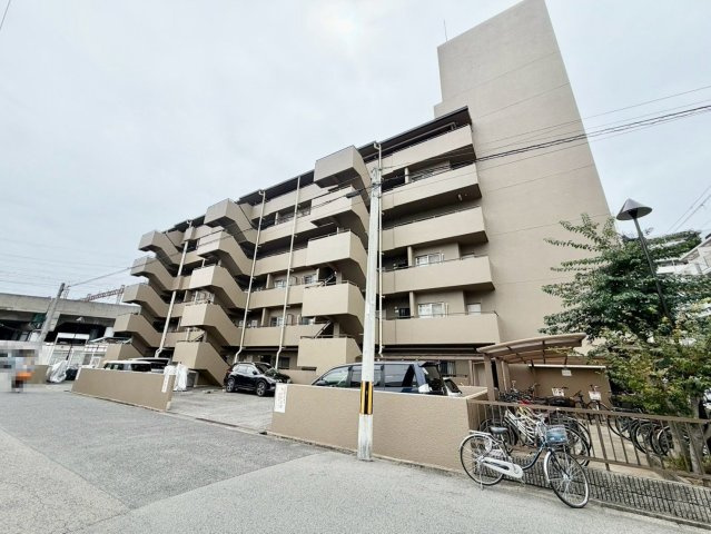 南海シティハイツ住ノ江Ⅱの外観|南西向き日当たり良好！たっぷりの陽光に包まれる明るい♪