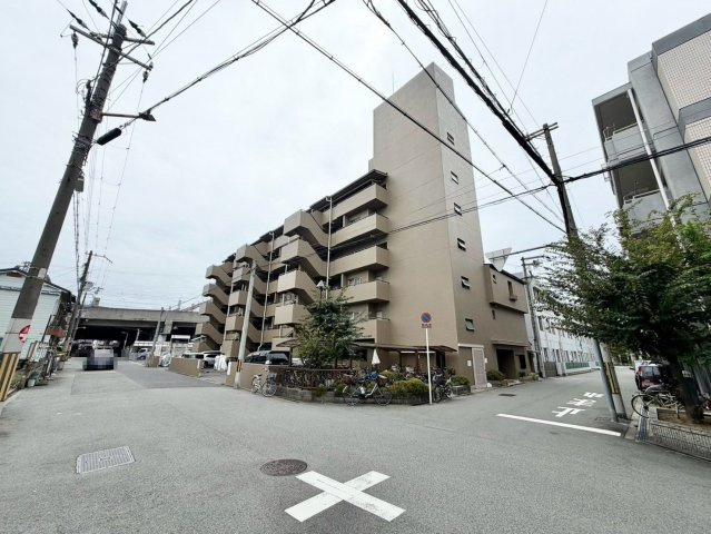 南海シティハイツ住ノ江Ⅱの外観|４ＬＤＫのゆとりのあるお住まい！お子様のお部屋や趣味のお部屋もご用意いただけます♪