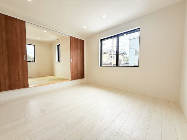 白浜町堅田（五月ヶ丘）_新築建売の洋室
