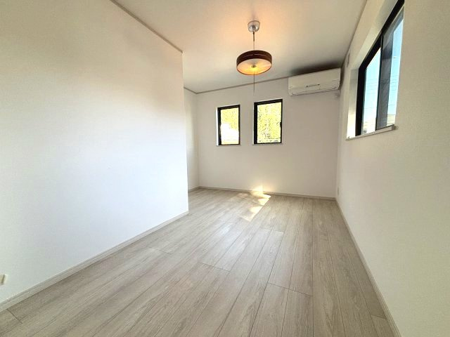 中古戸建　守谷市みずき野6丁目の洋室|18.2帖