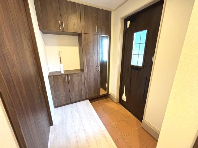 中古戸建　守谷市みずき野6丁目の玄関