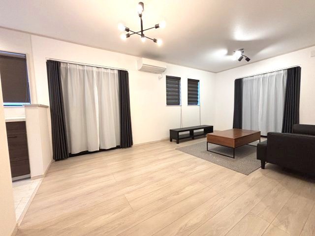 中古戸建　守谷市みずき野6丁目の居間・リビング