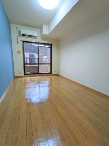 コート淡路の洋室|別タイプのお部屋です　参考写真