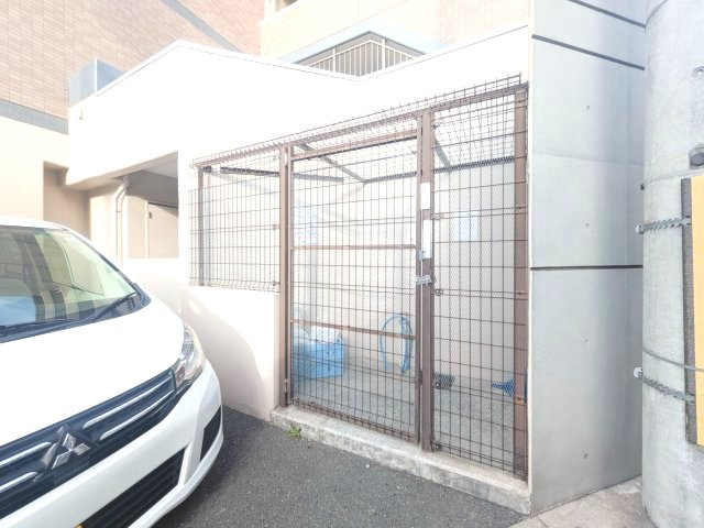 Ｉ’ｓ　ＳＱＵＡＲＥのその他共用部分|ゴミ置き場