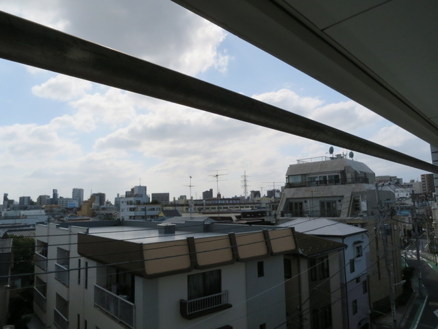 星野ビルの内装|洗濯物干せます♪