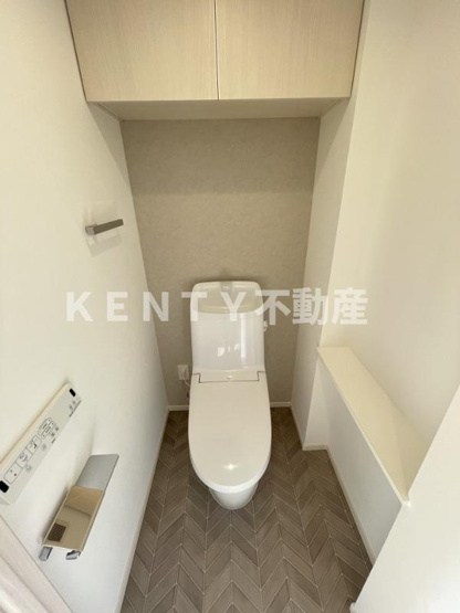 【トイレ】 | クレヴィアリグゼ蒲田西 | ゆったりとした空間のトイレです