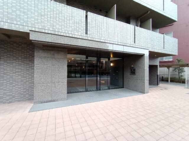 ルーブル中板橋弐番館のエントランス