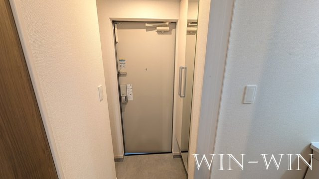 ヒカルサ豊橋小池の玄関