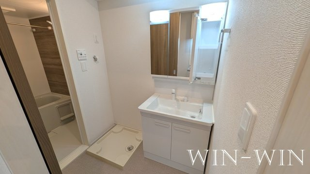 ヒカルサ豊橋小池の洗面所