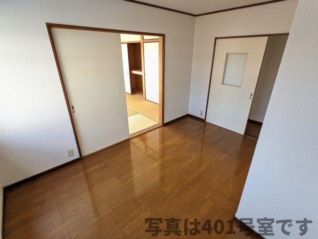 立神マンションの内装