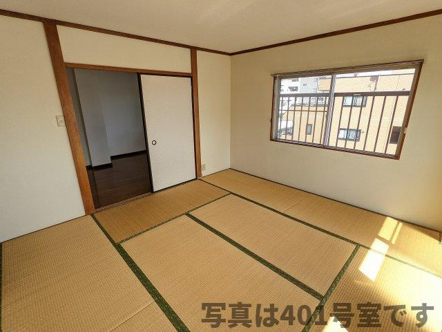 立神マンションの内装
