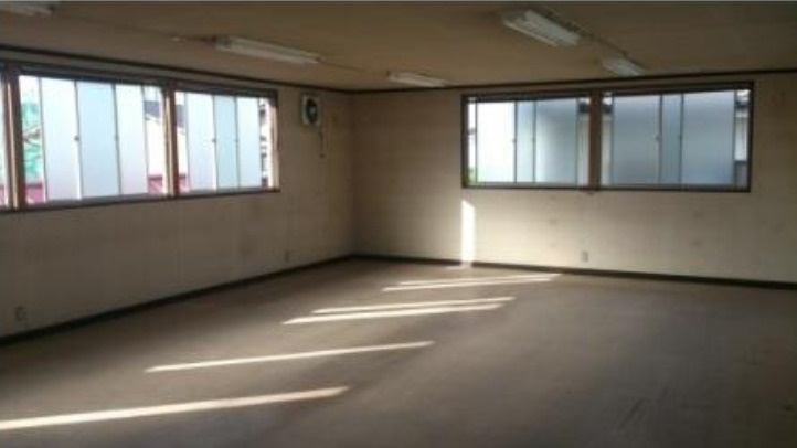 八王子市千人町４丁目の倉庫の内装