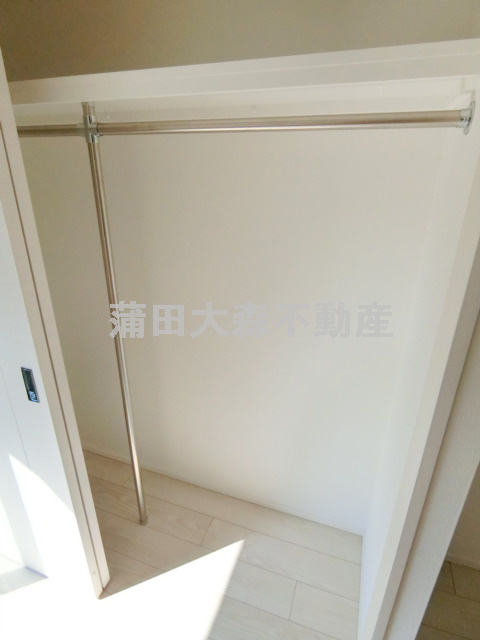 スパシエ蒲田グランドタワーの収納|1.5メートル程大容量の収納　クローゼット