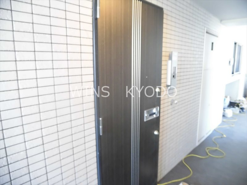 世田谷区千歳台２丁目の賃貸マンションの玄関