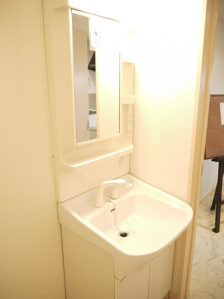 トップハウス長岡の洗面所|コンパクトで使いやすい洗面所