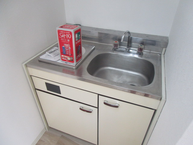 座間市入谷東３丁目の賃貸マンションのキッチン