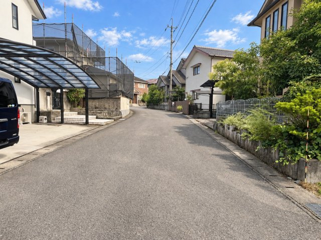 白水台6丁目戸建の前面道路含む現地写真|前面道路含む現地写真です