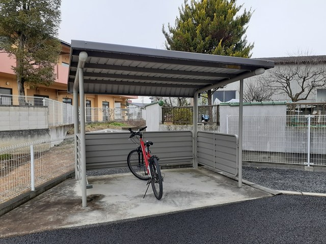 【駐車場】