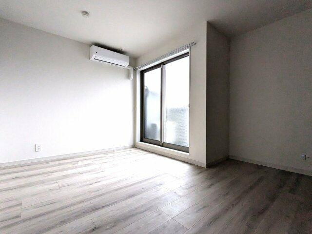 【寝室】